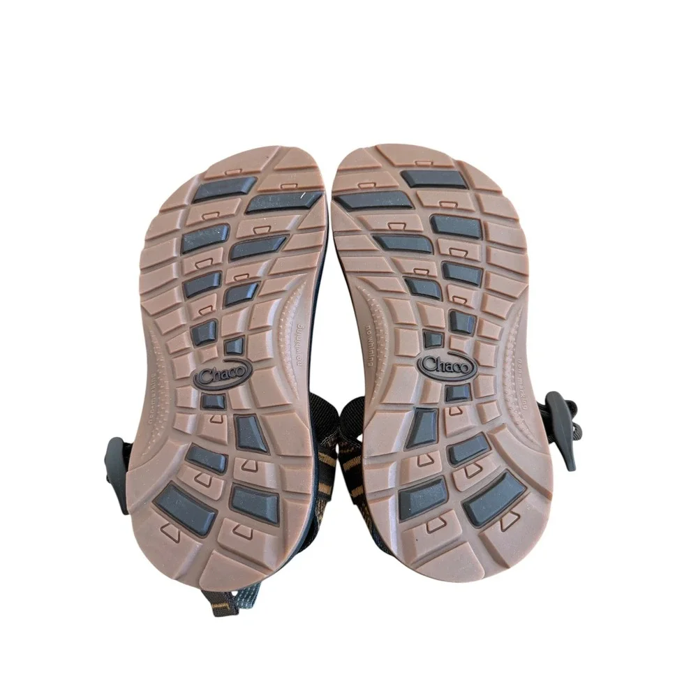 Chaco Kids Ecotread Intersect Sandals Brown Size 2 New in Box Outdoor